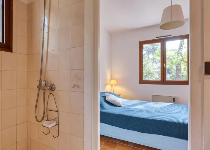 Club De La Voile By Interhome Le Moutchic